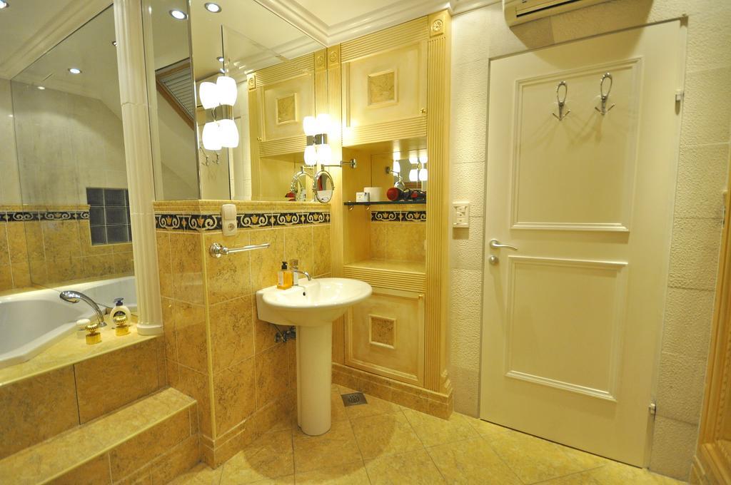 VILLA MARJAN - 3 bdr, 3 bath, parking Split Bagian luar foto